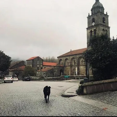 아파트 Vivienda De Uso Turistico Xunqueira De Ambia Junquera de Ambía