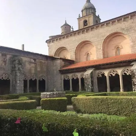 Vivienda De Uso Turistico Xunqueira De Ambia Apartment